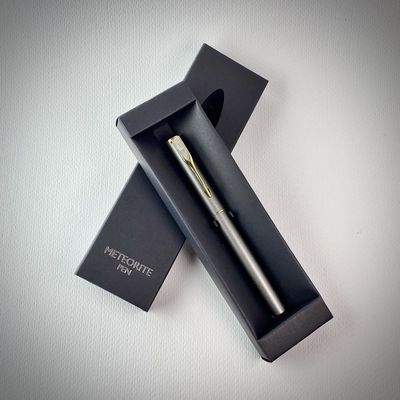 5.5 Inches Extraterrestrial Space Meteorite Pen Refillable Fountain Pen