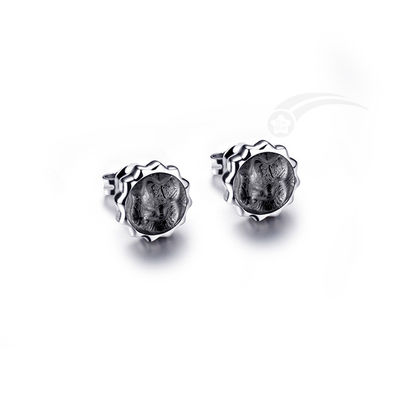 Meteorite 925 Sterling Silver Earring Studs With Fox Crystal Quartz Carving Exclusive